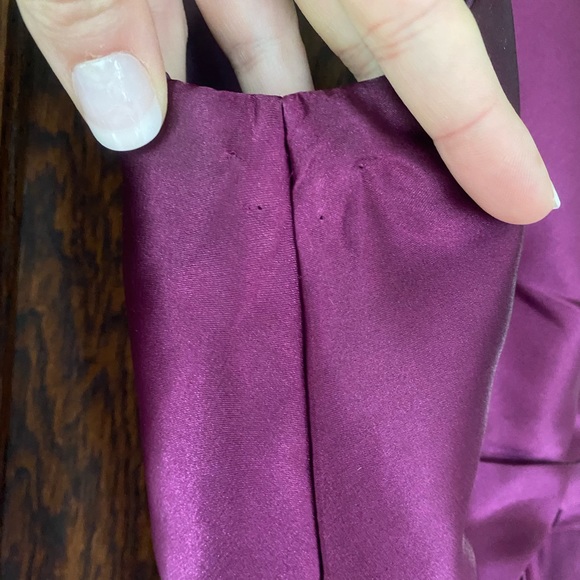 Floor length satin dress - Picture 3 of 12